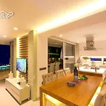 Chremado - Ultra Lueks Villa
