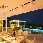 Villa Chremado - Ultra Lueks Kas
